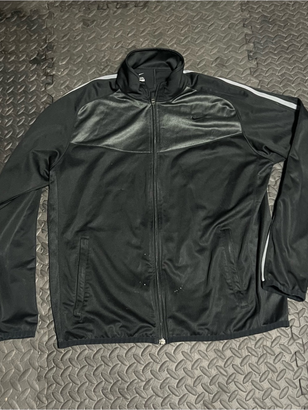 Nike Black Men’s Full-Zip Track Jacket with Reflective Stripe